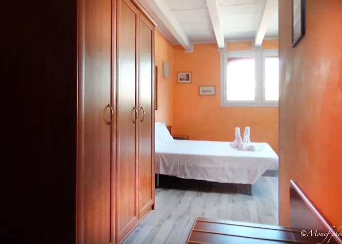 Konukevi Alloggi Al Verdi 3*