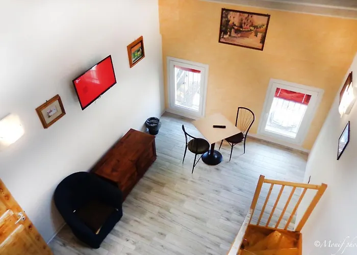 Konukevi Alloggi Al Verdi